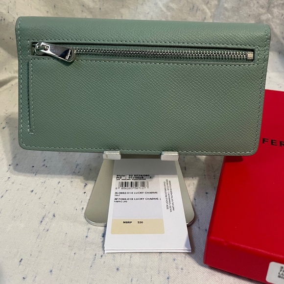 Ferragamo Lucky Charme Gancini Continental Wallet - Picture 3 of 8